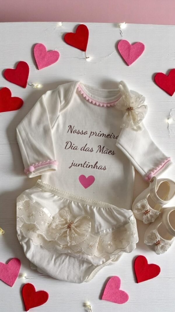 Kit body Manga Longa Menina Dia das Mães