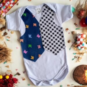 Body Menino Festa Junina camisa bandeirinhas